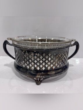Vintage Pyrex Glass Casserole Dish with Silverplate Serving Cradle